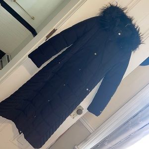 EUC Tommy Hilfiger Women’s Black Faux Fur Hood Maxi Puffer Coat Winter Jacket